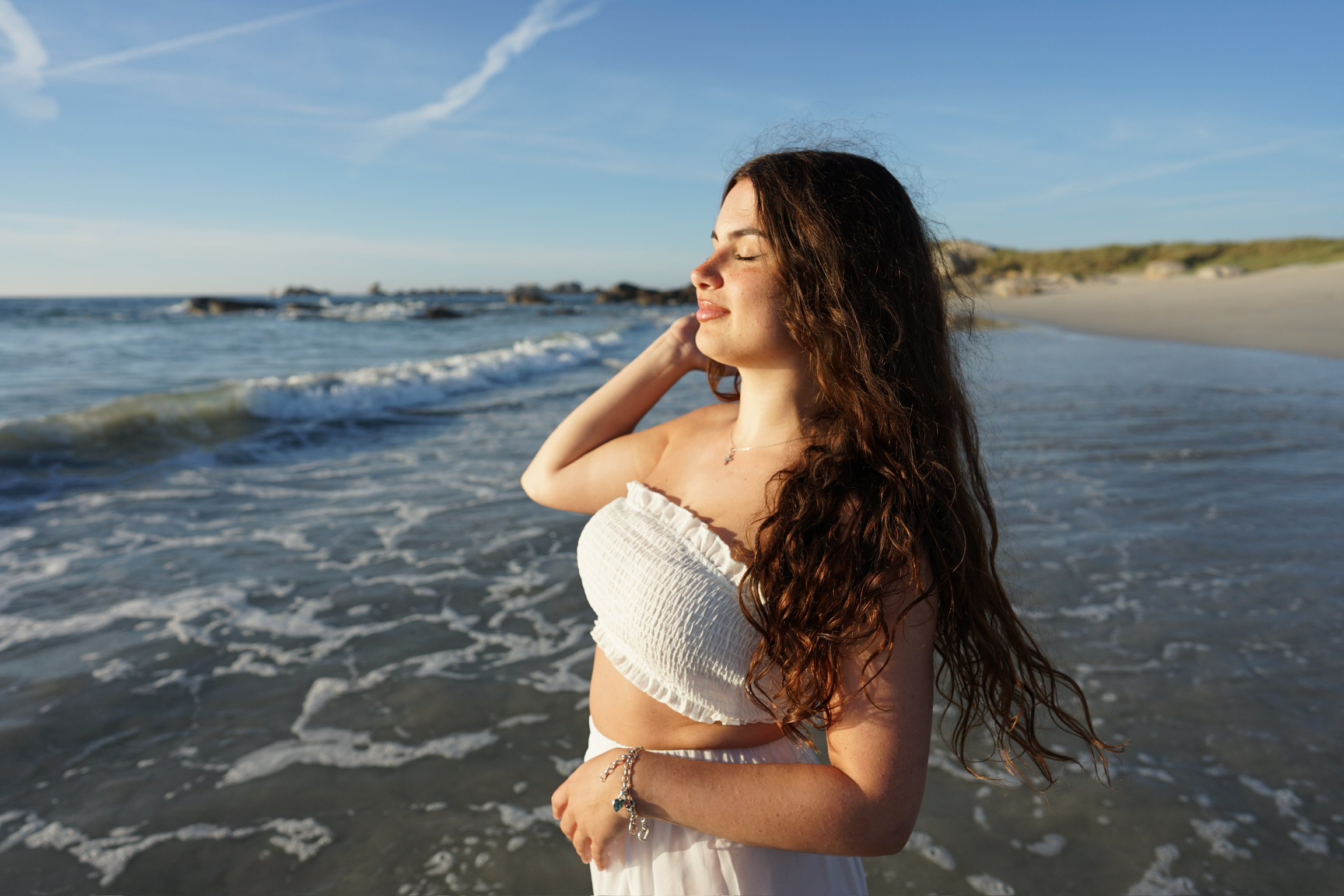 Katharina am Meer, in sich ruhend